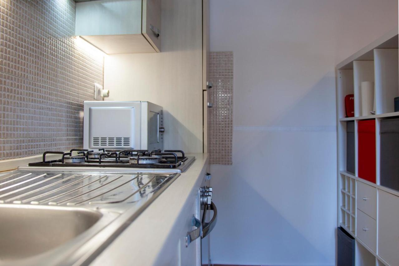 로마 Casa Q163A Tuscolana Next To Metro 아파트 외부 사진