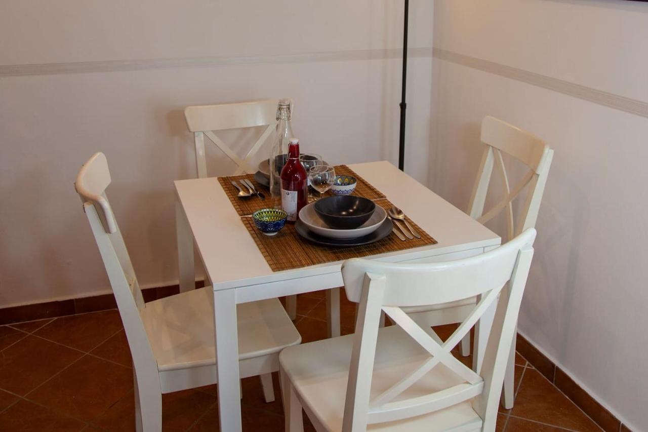 로마 Casa Q163A Tuscolana Next To Metro 아파트 외부 사진